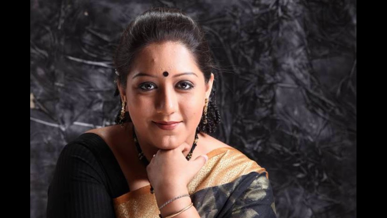 Dariye Acho Tumi Amar Ganer Opare Lyrics (দাঁড়িয়ে আছ তুমি আমার গানের ওপারে) – Rabindra Sangeet